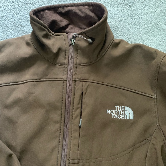 The North Face Apex Soft Shell Jacket - Picture 2 of 6